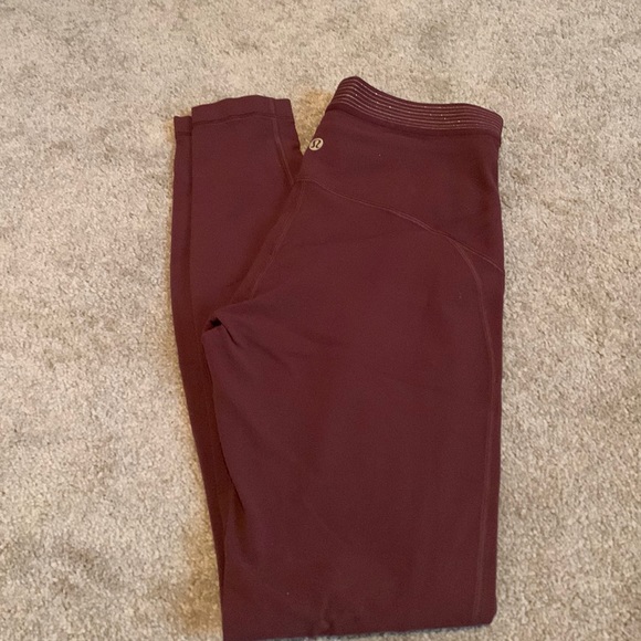 Lululemon Womens Principal Dancer Golden Lining Tight Size 6 Maroon EUC - Picture 1 of 4
